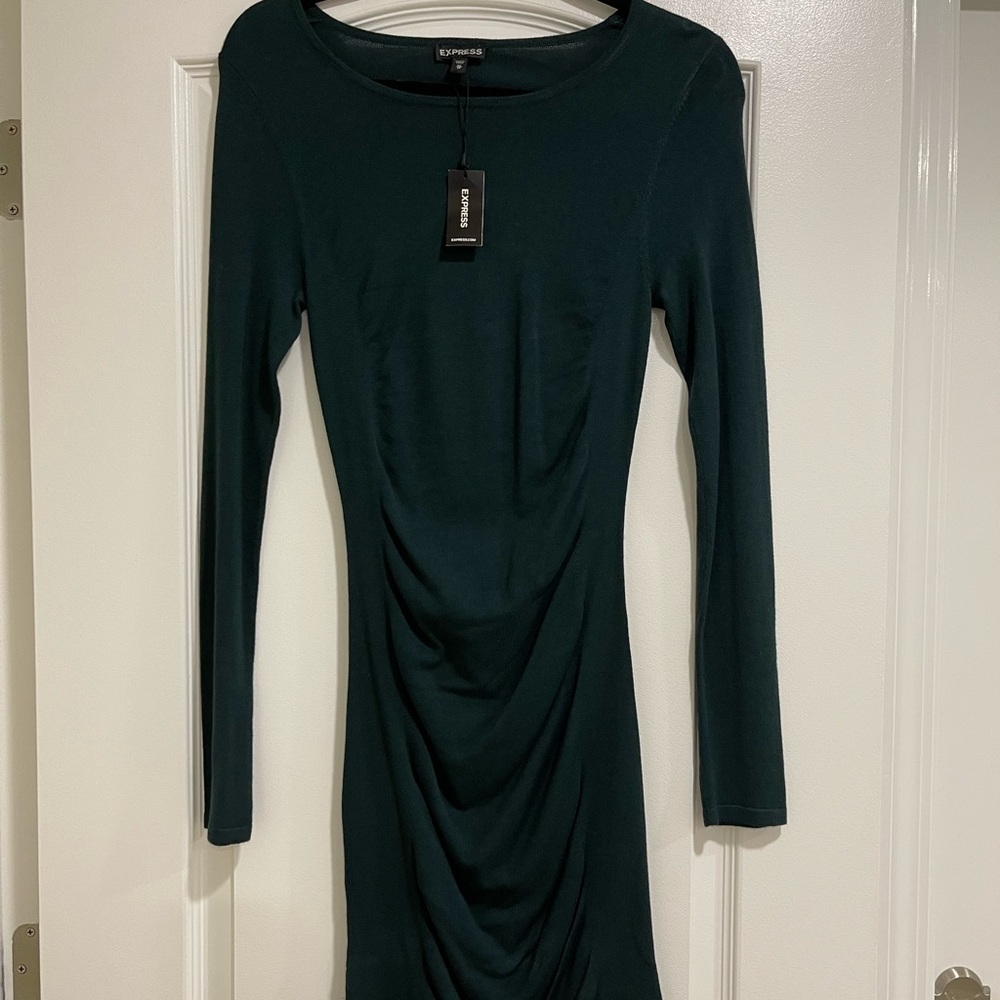 EXPRESS - Lightweight Knit Dress - Size XS/0 - Pull on - New With Tag.